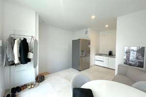Maisonette 2-Zimmer Terrassenwohnung in Bogenhausen – Die vollständige Adresse der Immobilie erhältst du vom Anbieter., 81677 Englschalking, München – Vorschaubild 2