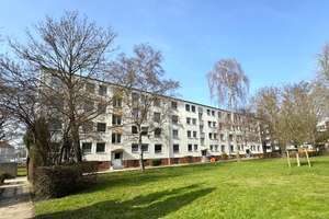 Ruhig & zentral: 3-Zi.-DG-Wohnung mit Balkon in Lebenstedt – Die vollständige Adresse der Immobilie erhältst du vom Anbieter., 38226 Lebenstedt, Salzgitter – Vorschaubild 2