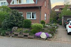 Charmante DHH mit Terrassenoase in Toplage von Nienburg-Alpheide – Dürerring 20, 31582 Nienburg (Weser) – Vorschaubild 1