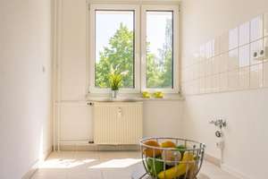 Erdgeschosswohnung mit Balkon in schöner Wohnlage – Albert-Jentzsch-Str. 79, 9127 Gablenz, Chemnitz – Vorschaubild 3
