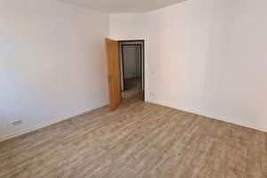 4-Zimmer-Wohnung mit Balkon und 119,92 m² Wohnfläche in Magdeburg – Breiter Weg 228, 39104 Altstadt, Magdeburg – Vorschaubild 7