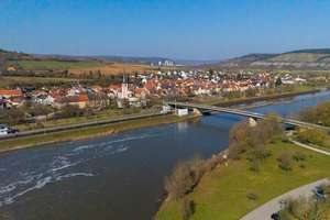 – Kapitalanleger aufgepasst! Einfamilienhaus inkl. kleine Gewerbeeinheit in Himmelstadt zvk.– – Die vollständige Adresse der Immobilie erhältst du vom Anbieter., 97267 Himmelstadt – Vorschaubild 14