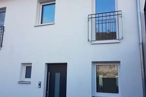 Erstbezug Reihenmittelhaus mit 5 Zimmern in Augsburg-Haunstetten – Die vollständige Adresse der Immobilie erhältst du vom Anbieter., 86179 Haunstetten-Nord, Augsburg – Vorschaubild 1