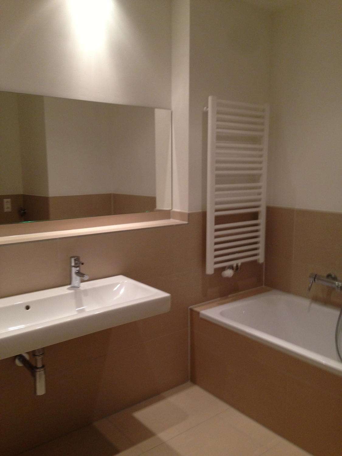 schicke Wohnung mit 50 qm Ausbaureserve im DG, 4 Zimmer,Bad, Gäste WC, Balkon/Logia, Leipzig – Bild 2