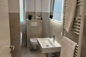 Exklusive 2-Zimmer-Wohnung im Herzen von Eller komplett renoviert, sofort bezugsfrei! Balkon, ruhig – Gertrudisplatz 32, 40229 Eller, Düsseldorf – Vorschaubild 7