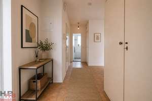 Wohnen in Bestlage – Stilvolle 4-Zimmer-Wohnung in Schwachhausen mit Fahrstuhl – Die vollständige Adresse der Immobilie erhältst du vom Anbieter., 28213 Riensberg, Bremen – Vorschaubild 3