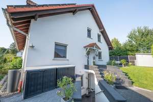 8-Zimmer-Familiendomizil mit Einliegerwohnung - Setzen Sie sich ins gemachte Nest... – Die vollständige Adresse der Immobilie erhältst du vom Anbieter., 55278 Selzen – Vorschaubild 2