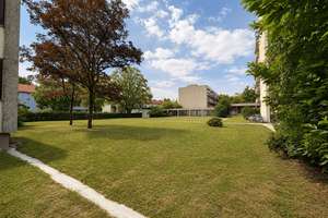 In Untermenzing: 3 Zimmer Wohnung auf 90 m² - mit Südbalkon in ruhiger Lage  + Stelllplatz! – Die vollständige Adresse der Immobilie erhältst du vom Anbieter., 80997 Moosach-Bahnhof, München – Vorschaubild 12