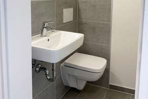 Wohngenuss & Rheinblick, frisch modernisiert mit Rundum-Panorama-Balkon, neues Bad, Gäste-WC, Aufzug – Krohstraße 4, 50968 Bayenthal, Köln – Vorschaubild 18