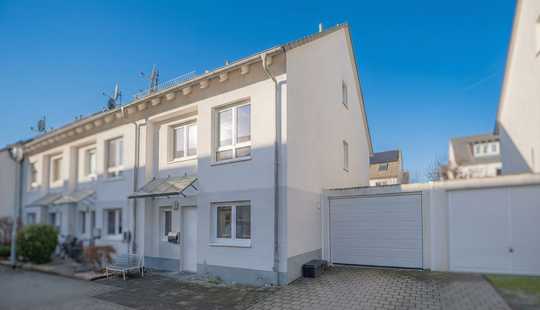 Bild von Modernes Reihenendhaus in Feldrandlage von  Liederbach – familienfreundlich, flexibel, werthaltig