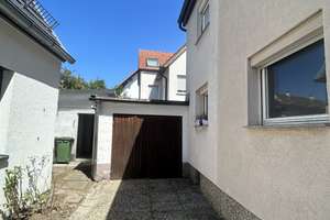 Ruhig und sonnig, renovierungsbedürftig- Toller gr. Garten + 56 qm ausbaubares DG!  + ZUSATZGEBÄUDE – Die vollständige Adresse der Immobilie erhältst du vom Anbieter., 70435 Zuffenhausen-Mitte, Stuttgart – Vorschaubild 5