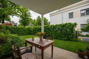 🏡 Garten-Liebhaber aufgepasst - Barrierefreie 3 Zi-Neubau-Wohnung mit Terrasse & Garten – Die vollständige Adresse der Immobilie erhältst du vom Anbieter., 12205 Lichterfelde, Berlin – Vorschaubild 2