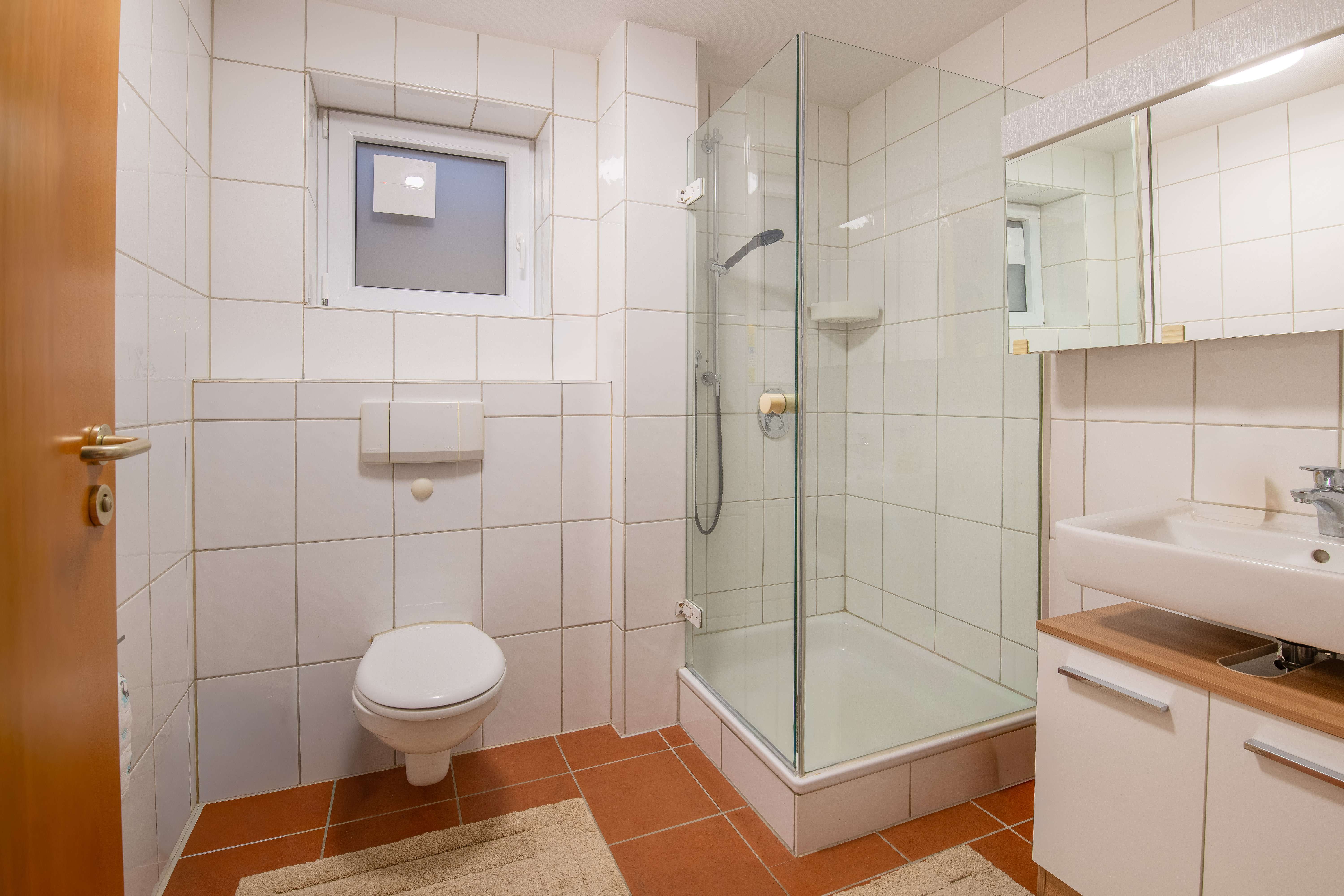 Immobilie in Triefenstein - ++gepfl. MFH nahe MAR. zvk., 4 Wohneinheiten++ - Bild 10