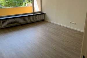 Geräumige 2,5 Zimmer Wohnung mit Balkon – Schönweißstr. 14 C, 90461 Hummelstein, Nürnberg – Vorschaubild 8