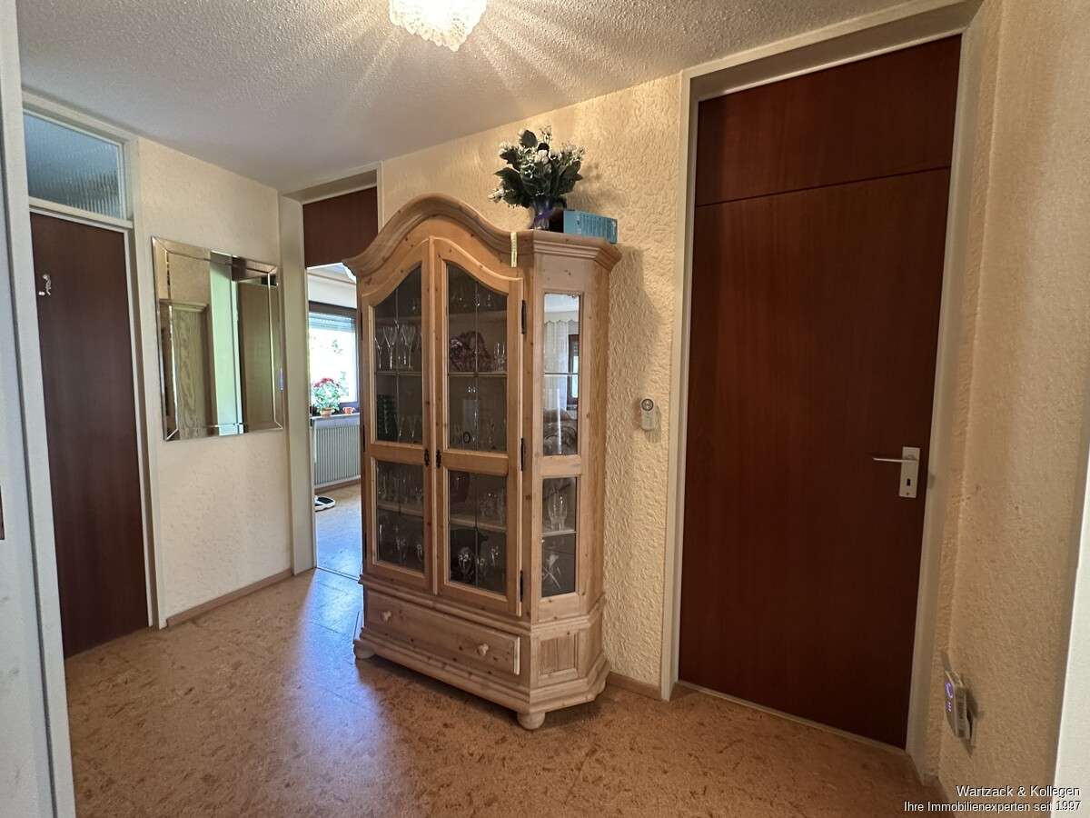 Immobilie in Schwanstetten - Reiheneckhaus mit fast 150 m² Wohnfläche, schönem Grundstück, Wintergarten und Doppelgarage - Bild 10