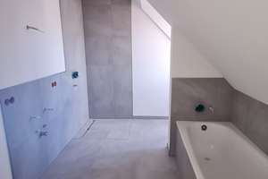 Moderne 5-Zimmer DG-Wohnung in Feldmoching – Morigglstraße 12, 80995 Feldmoching, München – Vorschaubild 12