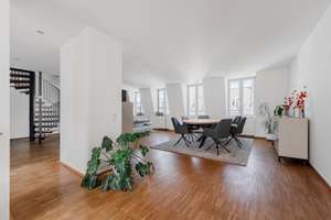 Charmante Maisonette-Wohnung mit Loftcharakter im Szenevirtel Medienhafen – Die vollständige Adresse der Immobilie erhältst du vom Anbieter., 40219 Unterbilk, Düsseldorf – Vorschaubild 3