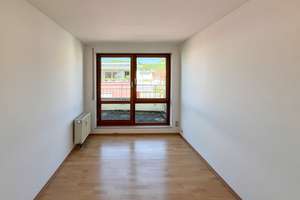 Dachgeschoss-Juwel mit 3 Balkonen & Achalm-Blick - Südstadt Reutlingen – Die vollständige Adresse der Immobilie erhältst du vom Anbieter., 72764 Reutlingen-Mitte, Reutlingen – Vorschaubild 6