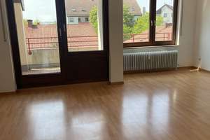 Mieten - einziehen - wohlfühlen! Ruhig gelegene 2-Zimmer-Wohnung mit 2 Balkonen und TG-Stellplatz – Die vollständige Adresse der Immobilie erhältst du vom Anbieter., 71229 Leonberg – Vorschaubild 4