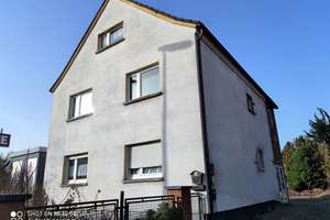 Gut vermietetes Mehrparteienhaus in bester Lage mit großem Grundstück - ohne Käuferprovision !