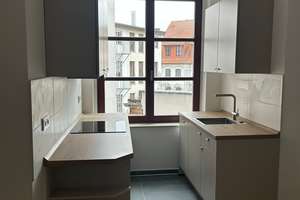 frisch renovierte 2-Zimmer Wohnung mit hochwertiger Einbauküche – Olvenstedter Str. 44, 39108 Stadtfeld Ost, Magdeburg – Vorschaubild 2
