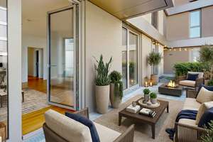 Wohnen auf hohem Niveau: Neubauwohnung mit Parkett, Terrassen und Tiefgarage