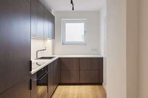 Erstbezug nach Sanierung - 3 Zimmerwohnung mit Balkon direkt zwischen Kudamm und dem Tiergarten – Die vollständige Adresse der Immobilie erhältst du vom Anbieter., 10785 Tiergarten, Berlin – Vorschaubild 5