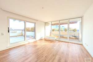 Rarität in Derendorf! 2-Raum Wohnung mit riesiger Dachterrasse