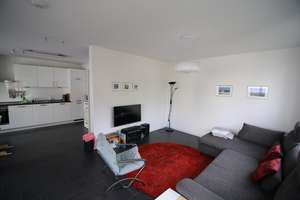 Neuwertige 3-Zimmer-Wohnung mit Terrasse in München Nord - Provisionsfrei - von privat – Caracciolastraße 8a, 80935 Lerchenau-Ost, München – Vorschaubild 4