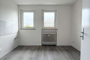 Frisch renovierte 3-Zi.-Whg. mit modernem Tageslichtbad – Krautstr. 34, 42289 Heckinghausen, Wuppertal – Vorschaubild 5