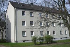 Nimm mich! Günstig geschnittene 2-Zimmer-Wohnung – Jacob-Mayer-Str. 23, 44793 Kruppwerke, Bochum – Vorschaubild 1