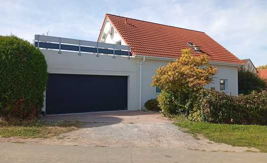 Freistehendes Einfamilienhaus (Neuwertig) mit 8 Zimmern in Edesheim