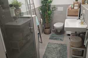 Property thumbnail 3