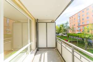 Charmante, helle 3-Zimmer-Wohnung mit sonnigem Westbalkon und hervorragender Anbindung – Die vollständige Adresse der Immobilie erhältst du vom Anbieter., 80937 Am Hart, München – Vorschaubild 4