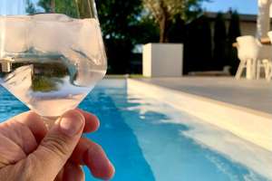 Luxuriöses Anwesen mit Pool und großem Garten an der Aubinger Lohe – Die vollständige Adresse der Immobilie erhältst du vom Anbieter., 81249 Lochhausen, München – Vorschaubild 4
