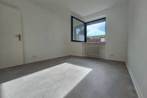 Ansehen - Einziehen - Wohlfühlen !!! Renovierter 5-Zimmer-Bungalow in Hannover - Anderten – Hannover – Vorschaubild 15