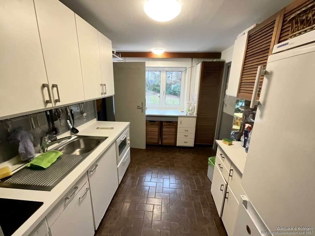 Immobilie in Roth - Ein Haus mit viel Platz 
für die ganze Familie und 
einem großartigen Grundstück! - Bild 3