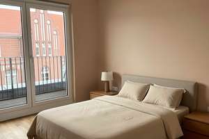 Lichtdurchflutete Penthousewohnung im Zentrum von Köpenick zu verkaufen! – Die vollständige Adresse der Immobilie erhältst du vom Anbieter., 12555 Köpenick, Berlin – Vorschaubild 2