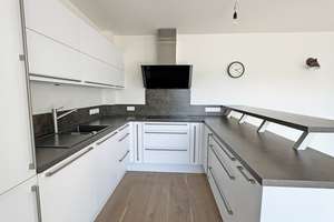 Exklusives Wohnen im Penthouse in Reutlingen-Hohbuch – Die vollständige Adresse der Immobilie erhältst du vom Anbieter., 72762 Reutlingen-Mitte, Reutlingen – Vorschaubild 4