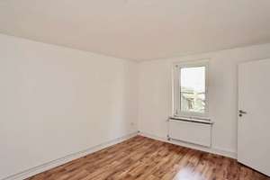 Sanierte 3-Raum-Wohnung mit Einbauküche in Helmstedt – An der Bleich 15, 38350 Helmstedt – Vorschaubild 3