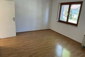 Attraktives Mehrfamilienhaus mit 7 Wohneinheiten in guter Lage – voll vermietet & naturnah gelegen – Die vollständige Adresse der Immobilie erhältst du vom Anbieter., 70439 Zuffenhausen-Elbelen, Stuttgart – Vorschaubild 7
