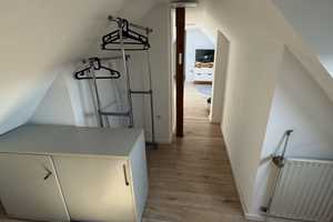 Dachgeschoss-Wohnung – Eugen-Kleiber-Str. 21, 76229 Karlsruhe – Vorschaubild 2