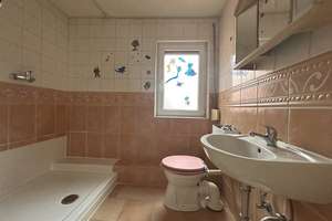 Viel Platz für den Alltag in diesem Doppelhaus in Schiffweiler – 66578 Schiffweiler – Vorschaubild 9
