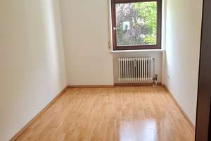 Helle 3 Zimmer Wohnung nähe Siebentischwald in Haunstetten – Olympiastraße 6b, 86179 Haunstetten-Nord, Augsburg – Vorschaubild 10