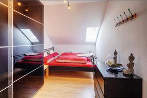 Möbliert: Schöne Dachgeschosswohnung in Perlach – Die vollständige Adresse der Immobilie erhältst du vom Anbieter., 81739 Waldperlach, München – Vorschaubild 5