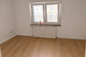 Teil renovierte 3 ZKB-Wohnung in Osnabrück | Balkon – Heinrichstr. 1A, 49080 Wüste, Osnabrück – Vorschaubild 2