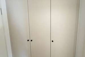 Modernes großes voll möbliertes Süd-Balkon Apartment mit Abstellkammer und Waschmaschinenanschluss!! – Glienicker Weg 136, 12489 Adlershof, Berlin – Vorschaubild 10