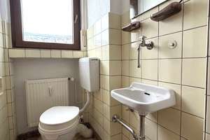 ++ Ruhiges Wohnen im 3-Familienhaus – 3-Zimmer-Wohnung mit Balkon ++ – Die vollständige Adresse der Immobilie erhältst du vom Anbieter., 42697 Ohligs/Aufderhöhe/Merscheid, Solingen – Vorschaubild 10