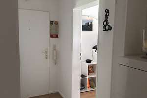 Großzügige 3-Zi mit Sonnenbalkon und Blick ins Grüne – Die vollständige Adresse der Immobilie erhältst du vom Anbieter., 33104 Schloß Neuhaus, Paderborn – Vorschaubild 7