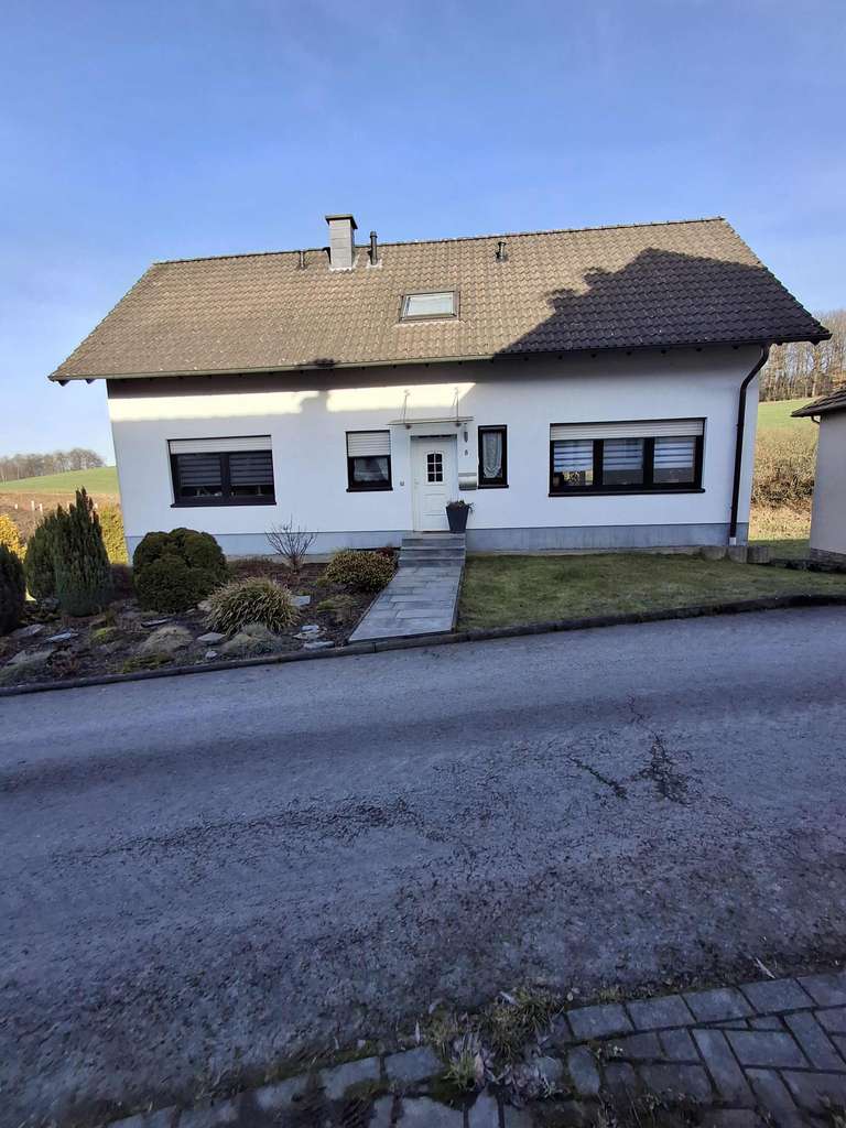 Immobilie in Lindlar - Wohnhaus in Lindlar - Provisionsfrei - Bild 1